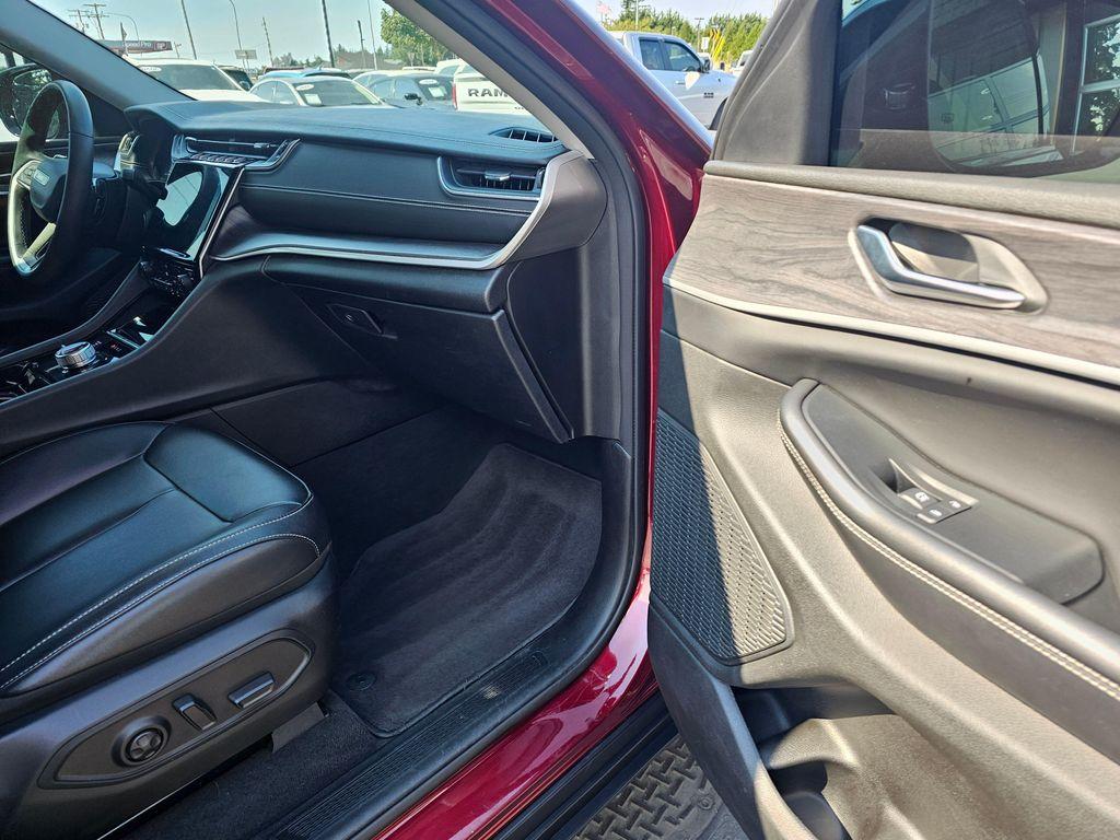 used 2023 Jeep Grand Cherokee car, priced at $29,850