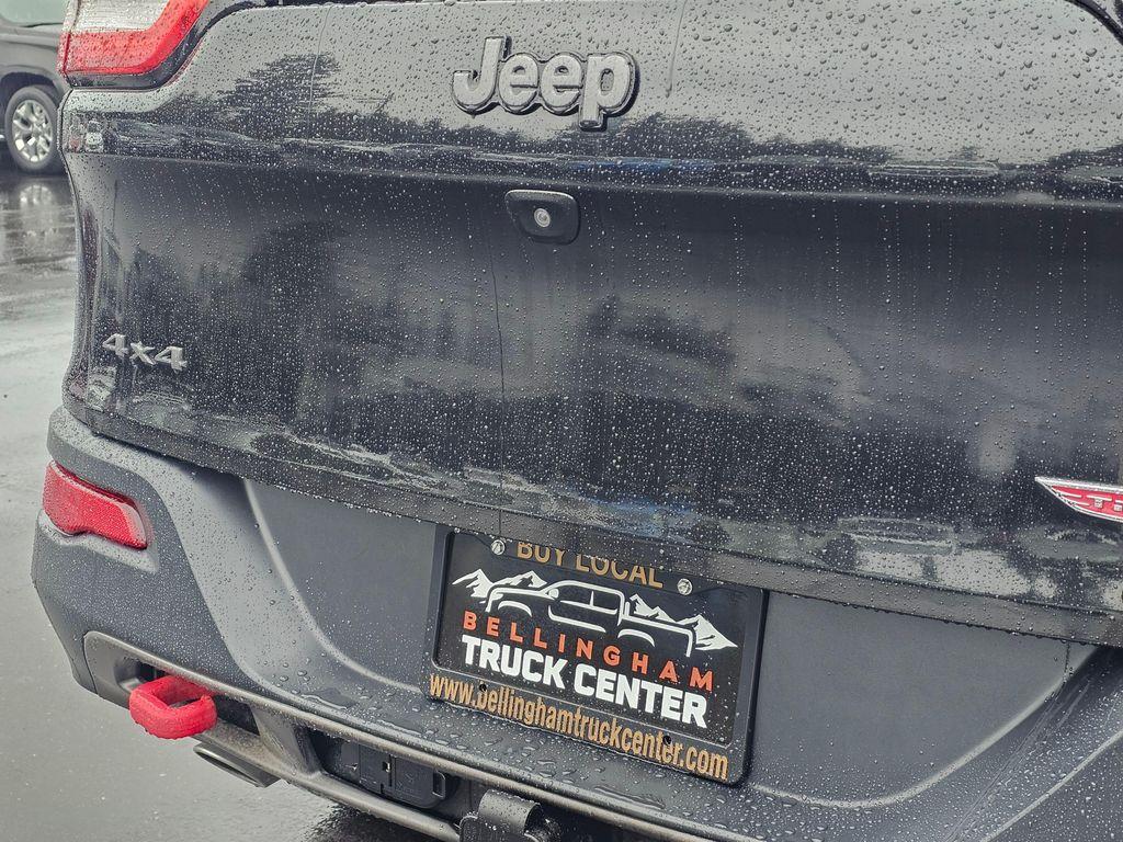 used 2016 Jeep Cherokee car, priced at $16,850