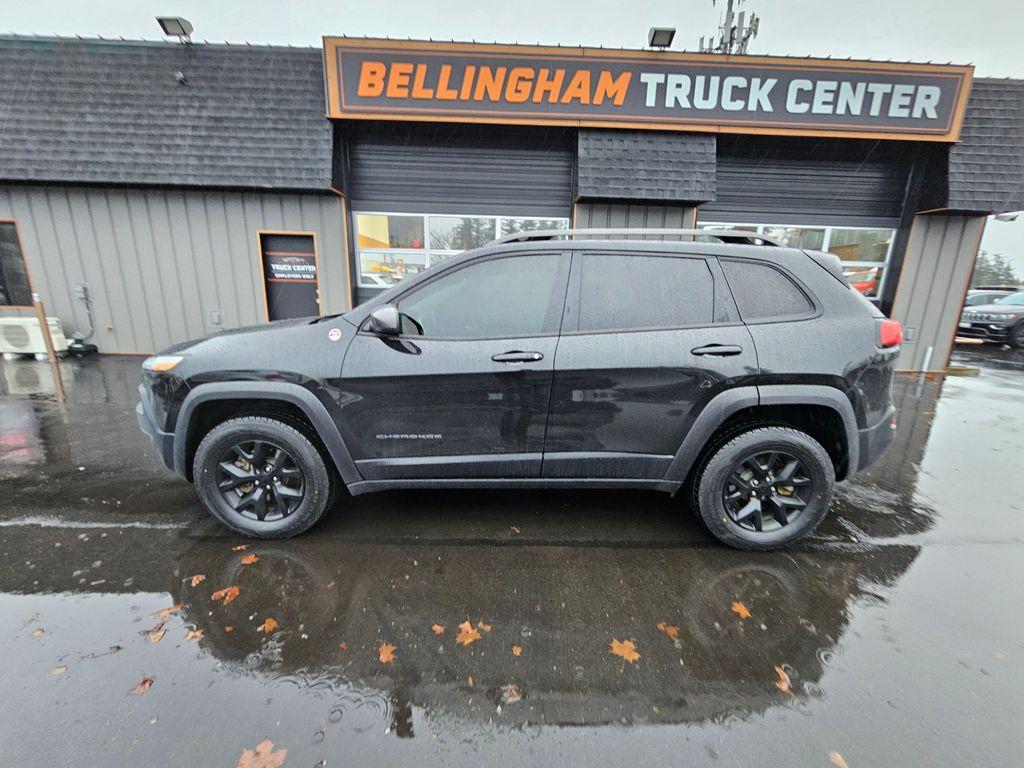 used 2016 Jeep Cherokee car, priced at $16,850
