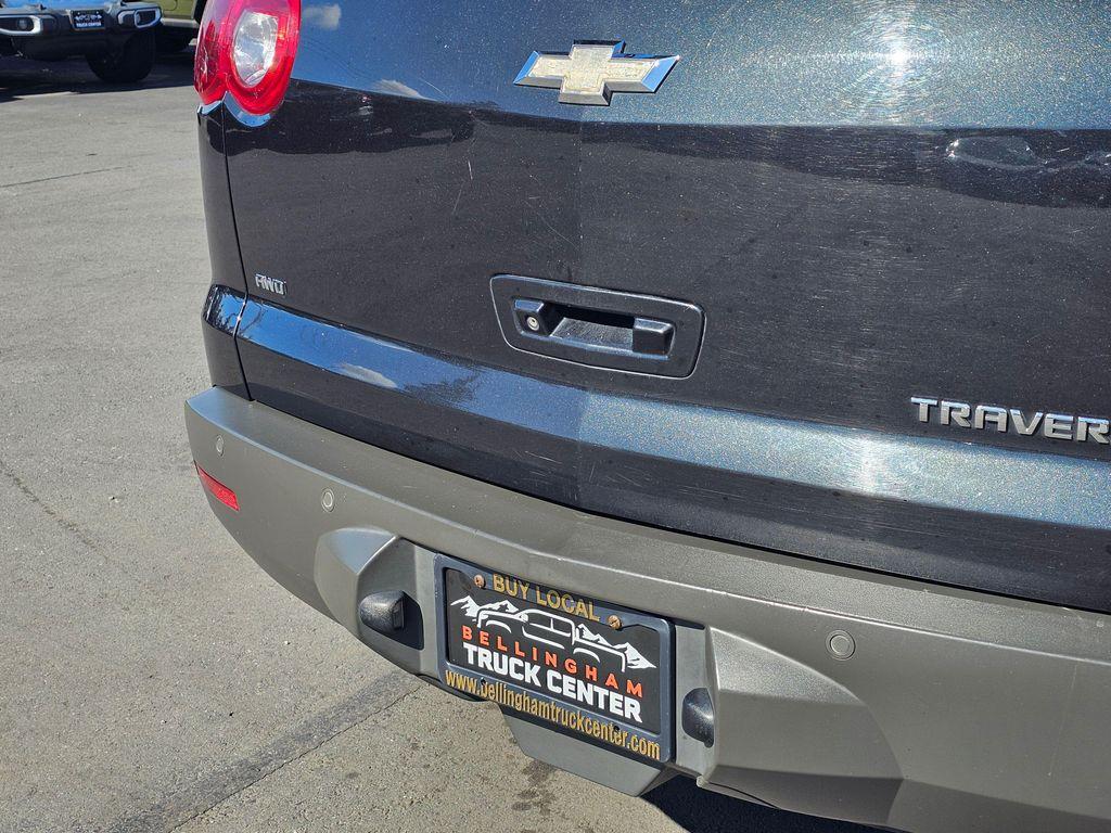 used 2011 Chevrolet Traverse car, priced at $5,850