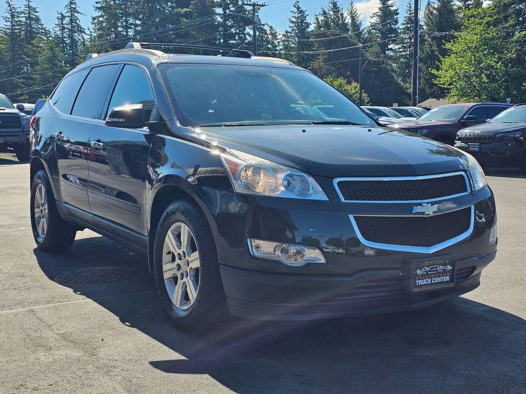used 2011 Chevrolet Traverse car, priced at $5,850