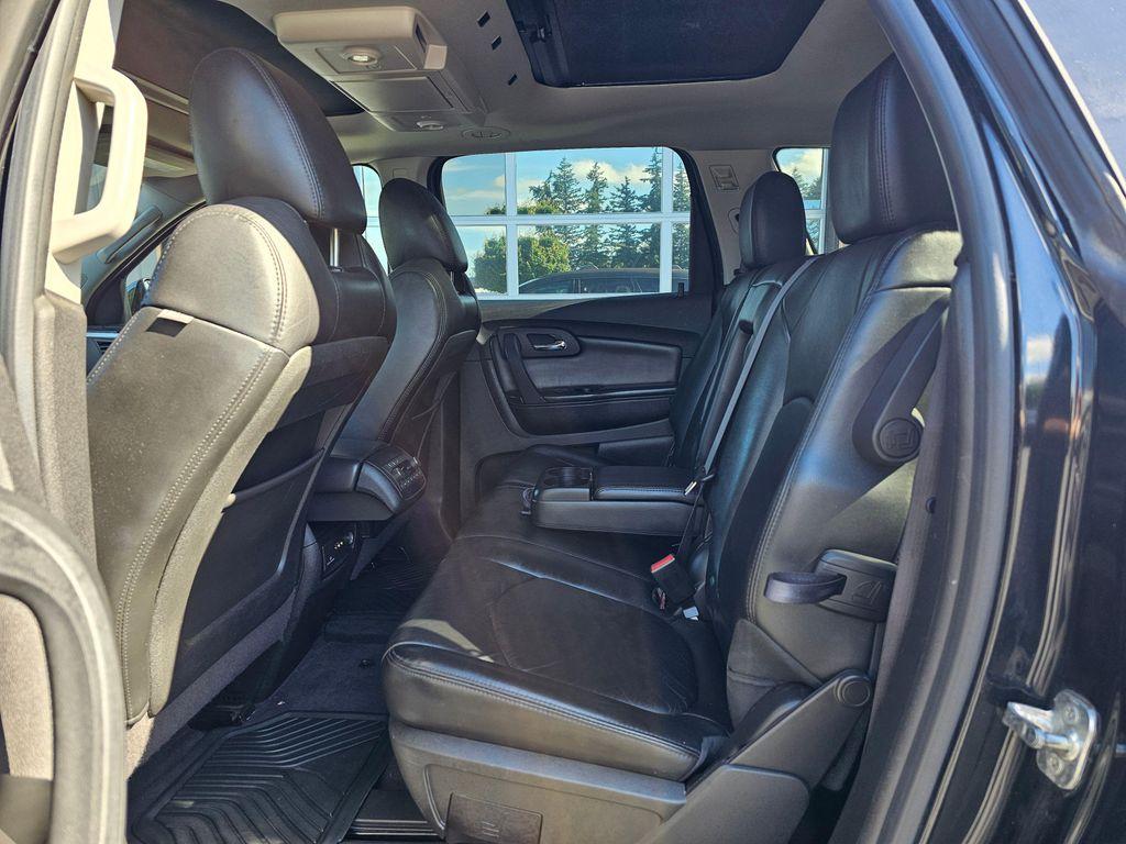 used 2011 Chevrolet Traverse car, priced at $5,850