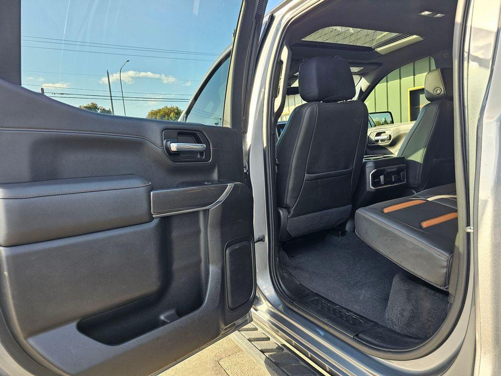 used 2022 GMC Sierra 1500 car, priced at $42,850