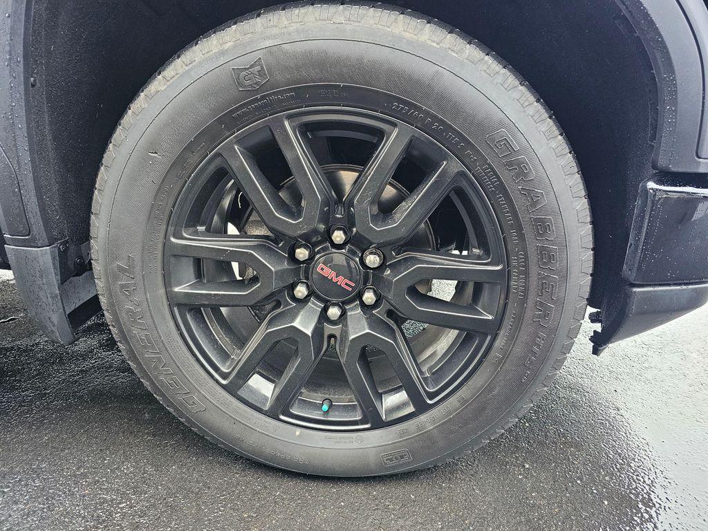 used 2023 GMC Sierra 1500 car, priced at $35,850