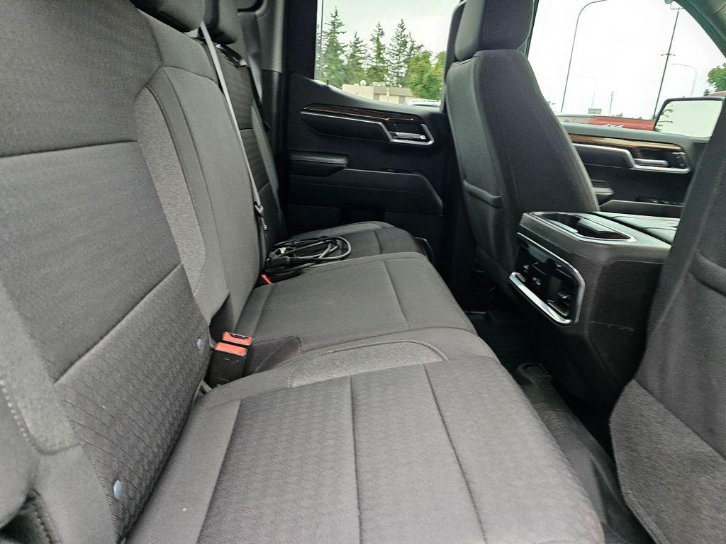 used 2022 GMC Sierra 1500 car, priced at $37,850