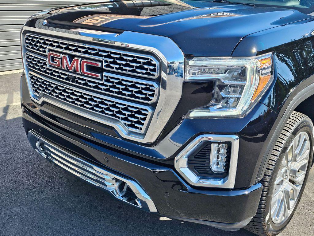 used 2021 GMC Sierra 1500 car, priced at $37,850