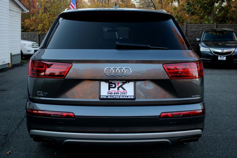 used 2019 Audi Q7 car, priced at $19,594
