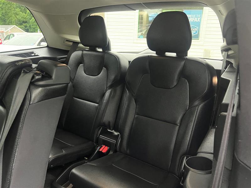 used 2021 Volvo XC90 car, priced at $26,994