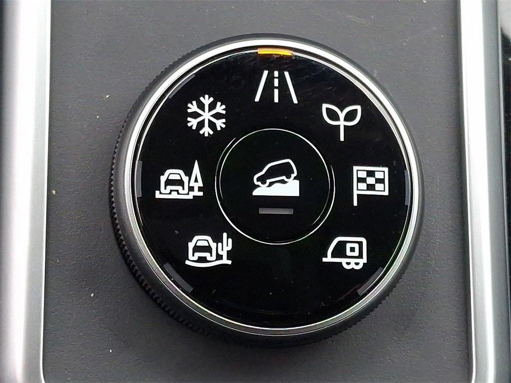 new 2026 Nissan Pathfinder car, priced at $39,153