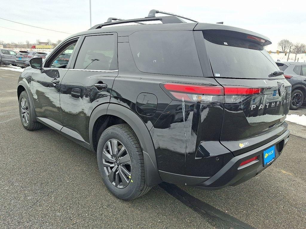 new 2026 Nissan Pathfinder car, priced at $39,353