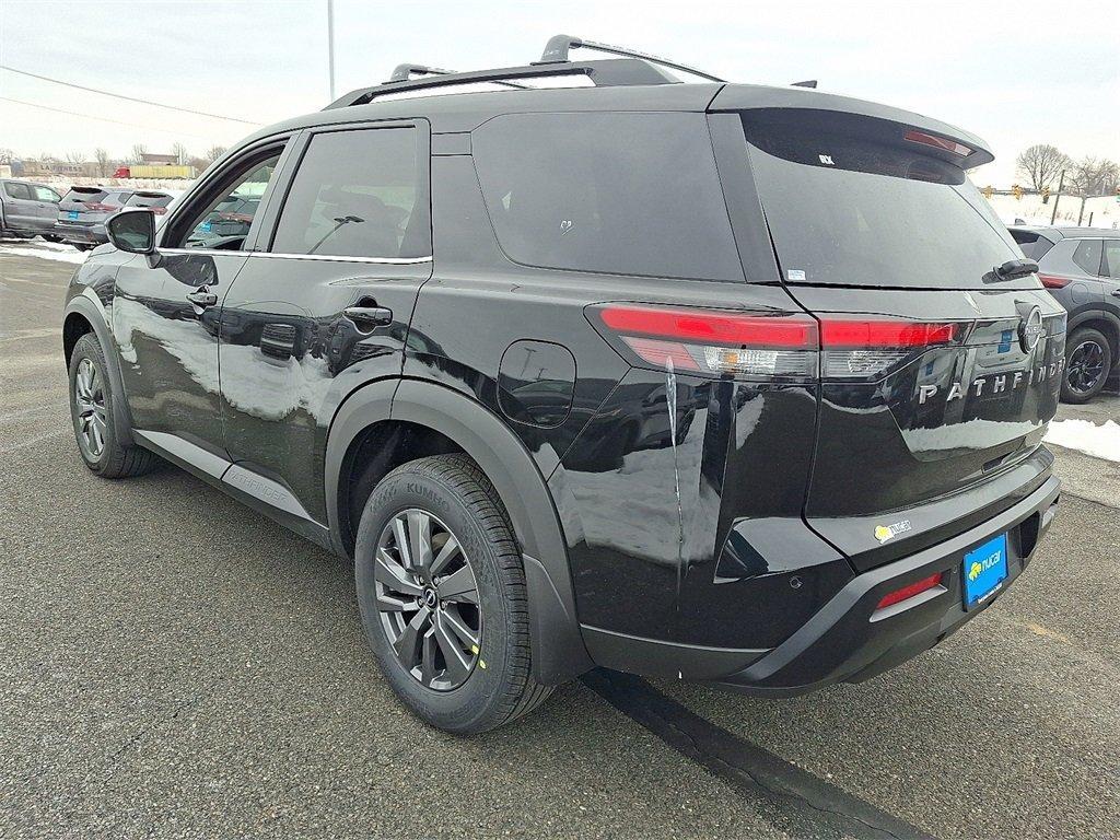 new 2026 Nissan Pathfinder car, priced at $39,153