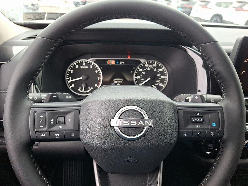 new 2026 Nissan Pathfinder car, priced at $39,353