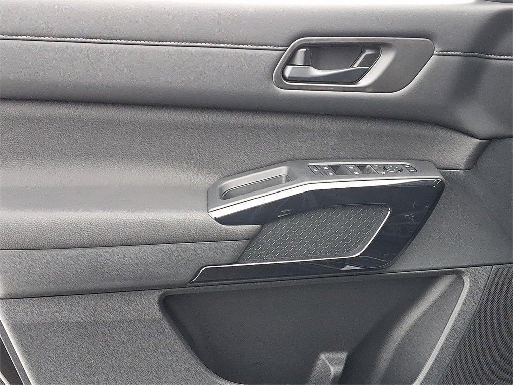 new 2026 Nissan Pathfinder car, priced at $39,153