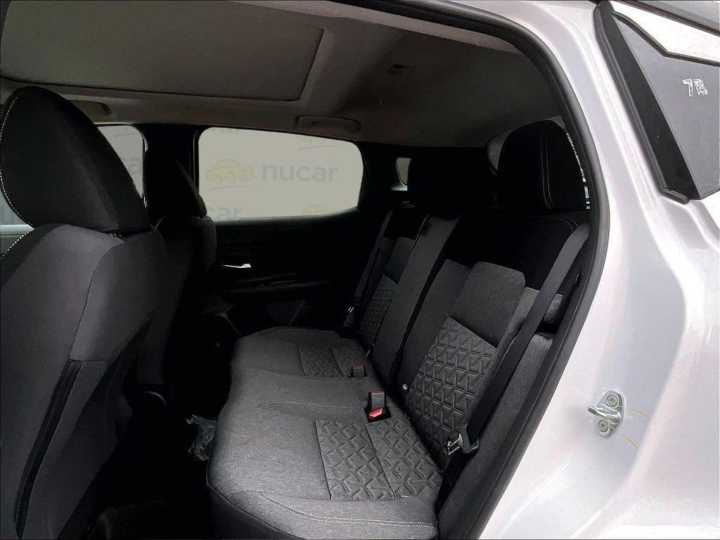 new 2026 Nissan Kicks car, priced at $29,166