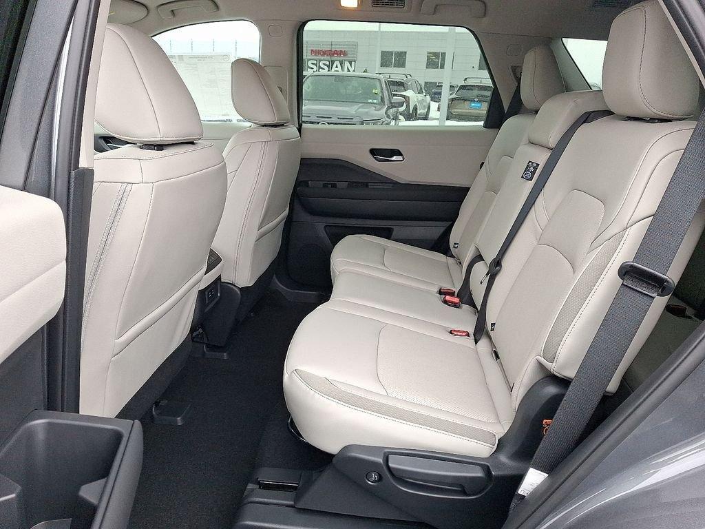 new 2026 Nissan Pathfinder car, priced at $42,361