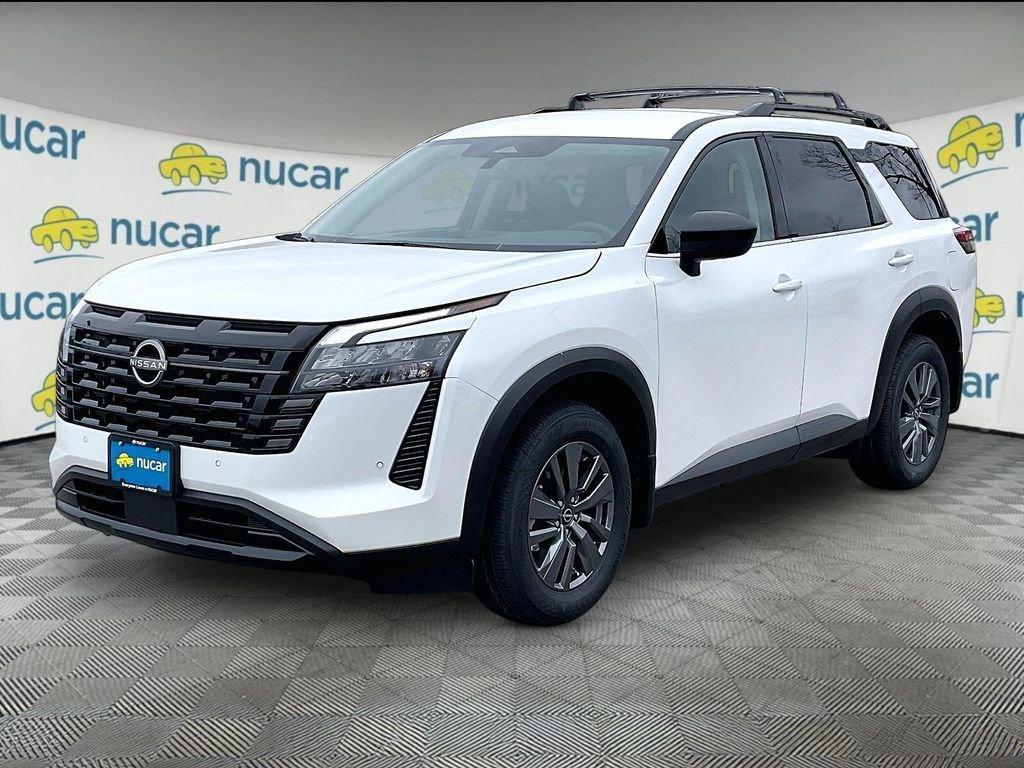 new 2026 Nissan Pathfinder car, priced at $39,037