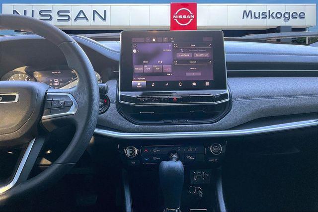 used 2023 Jeep Compass car, priced at $18,801