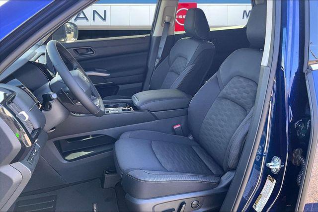 new 2026 Nissan Pathfinder car, priced at $40,356