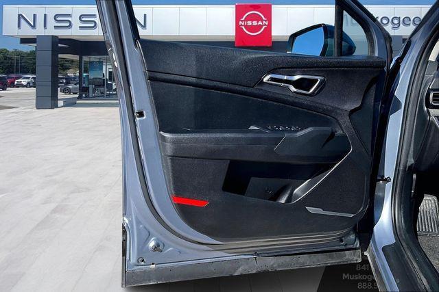 used 2025 Kia Sportage car, priced at $23,923