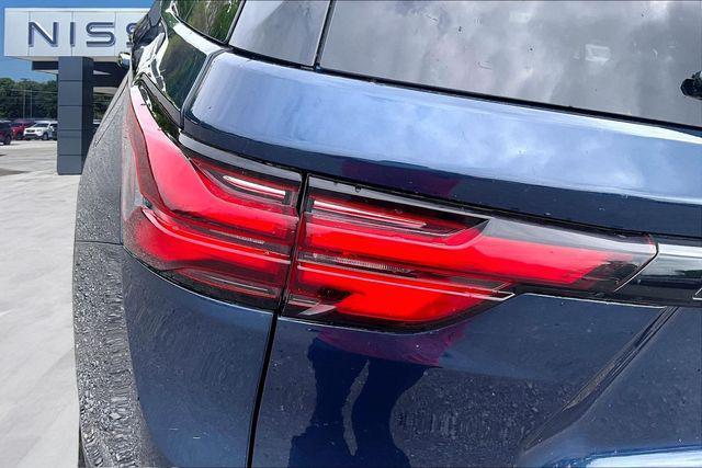 used 2022 Chevrolet Traverse car, priced at $22,947