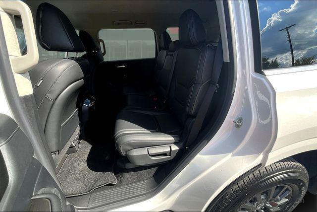 new 2026 Nissan Armada car, priced at $59,321