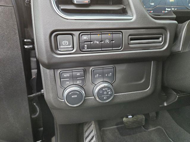 used 2024 GMC Yukon car, priced at $51,986