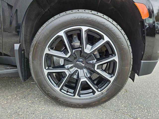 used 2022 Chevrolet Suburban car, priced at $58,886