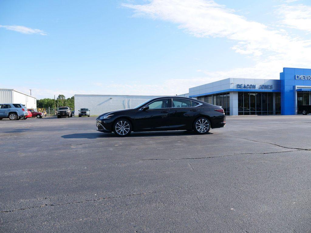 used 2021 Lexus ES 350 car, priced at $33,992