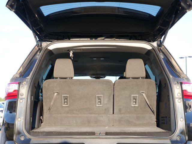 used 2021 Chevrolet Traverse car, priced at $23,500