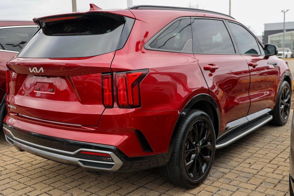 used 2023 Kia Sorento car, priced at $25,999