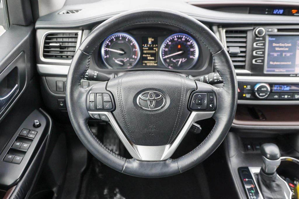 used 2015 Toyota Highlander car, priced at $16,999