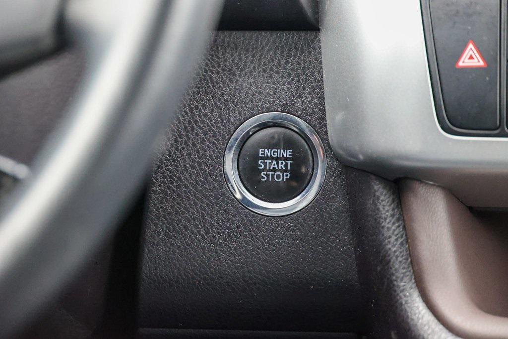 used 2015 Toyota Highlander car, priced at $16,999