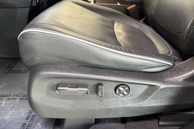 used 2024 Honda Odyssey car, priced at $43,338