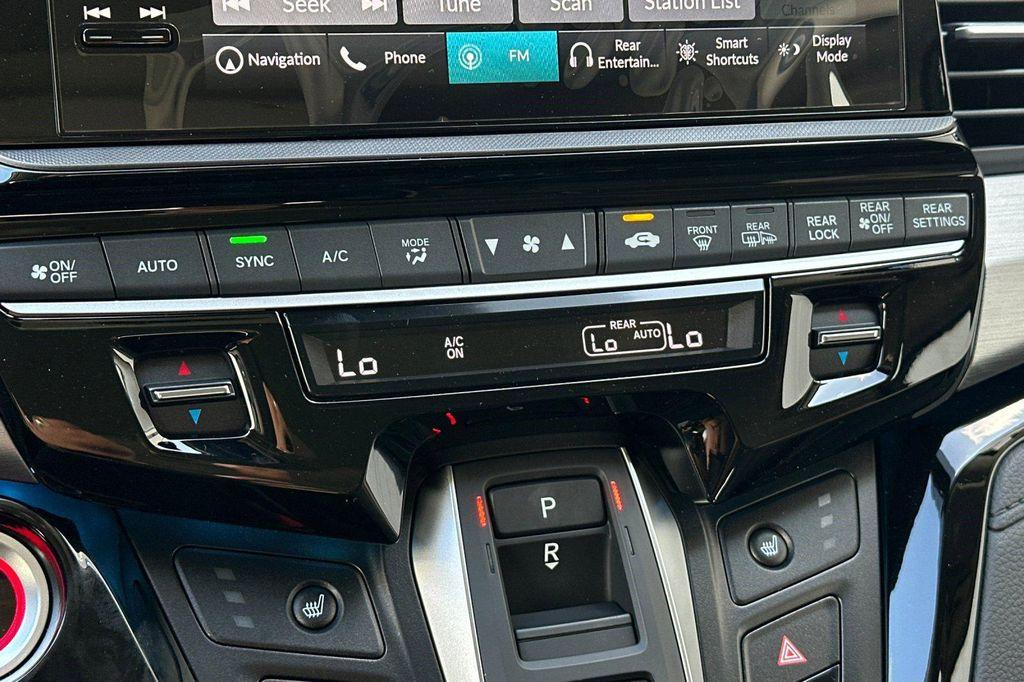 new 2026 Honda Odyssey car, priced at $46,064