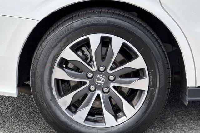 used 2024 Honda Odyssey car, priced at $35,366