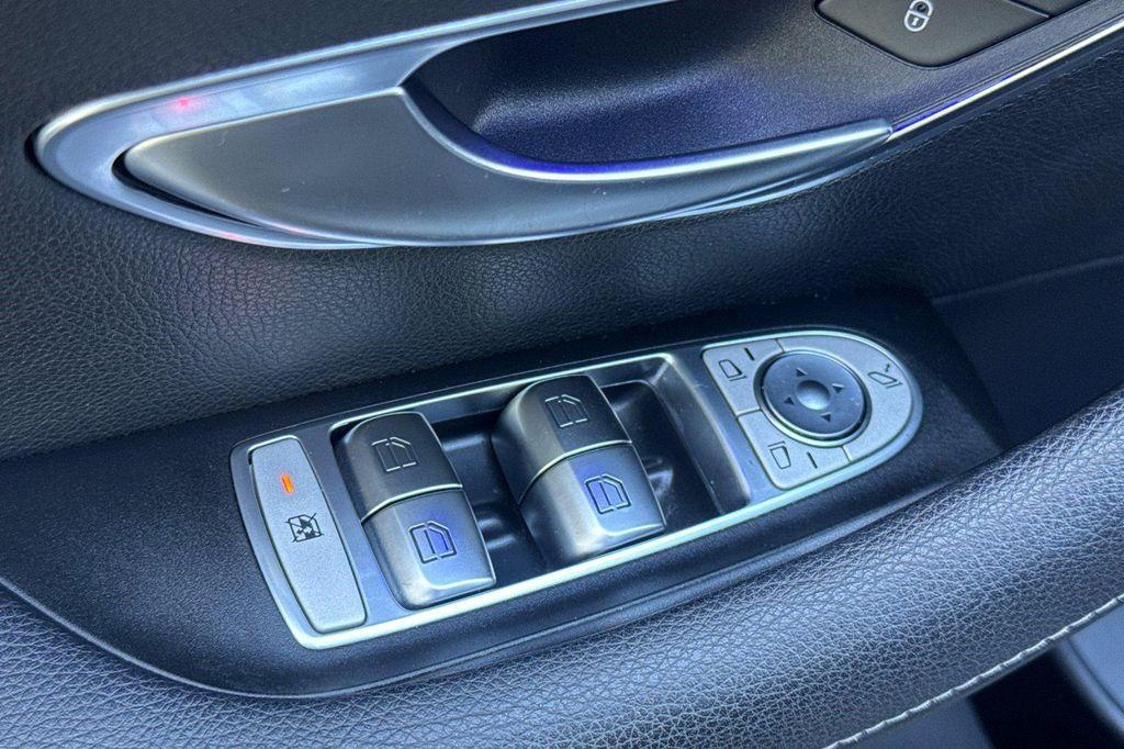 used 2020 Mercedes-Benz E-Class car, priced at $27,084
