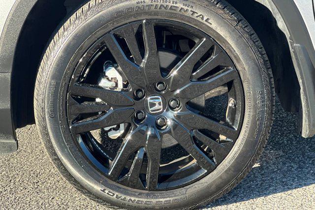 used 2022 Honda Pilot car, priced at $29,999