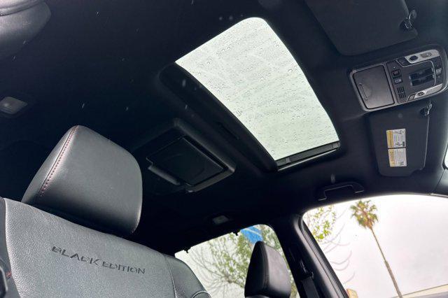 used 2022 Honda Pilot car, priced at $33,667