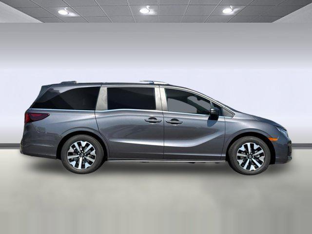 new 2026 Honda Odyssey car, priced at $42,369