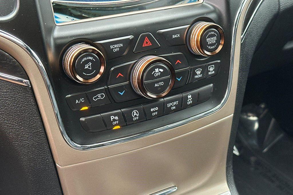 used 2017 Jeep Grand Cherokee car, priced at $13,084