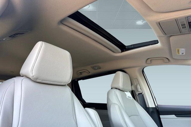 new 2026 Honda Odyssey car, priced at $42,284