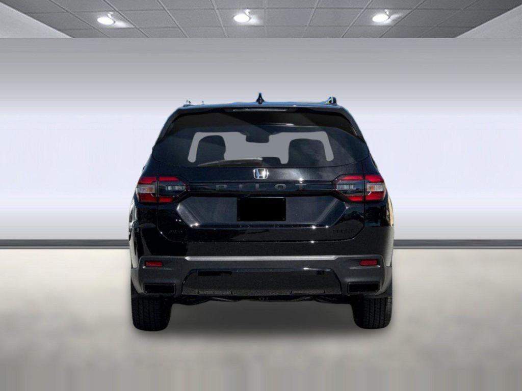 new 2026 Honda Pilot car, priced at $44,576