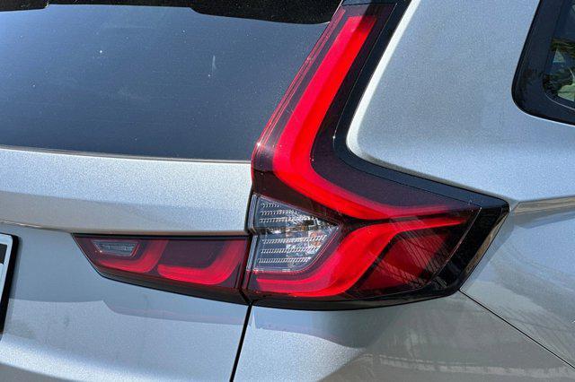 new 2026 Honda CR-V Hybrid car, priced at $35,575