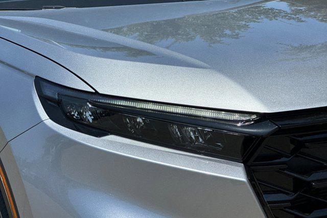 new 2026 Honda CR-V Hybrid car, priced at $35,575