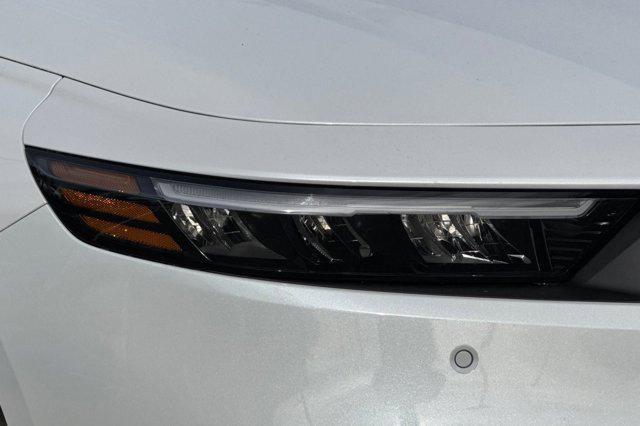 new 2026 Honda Accord Hybrid car, priced at $35,563