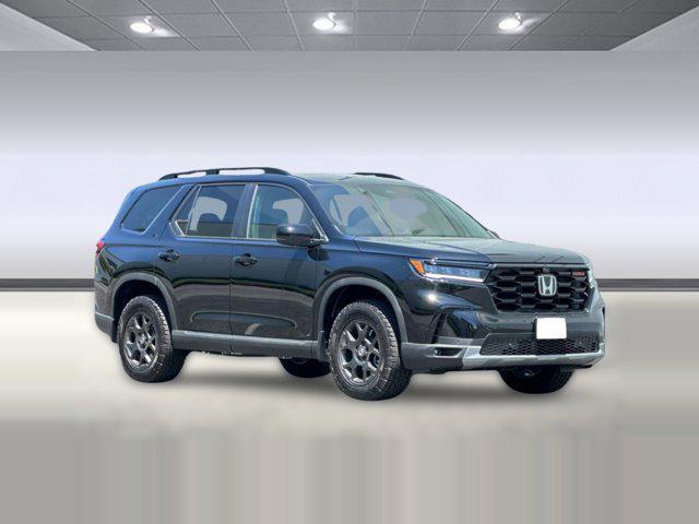 new 2025 Honda Pilot car, priced at $50,895