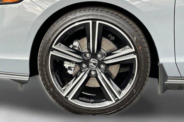 new 2025 Honda Accord Hybrid car, priced at $35,305