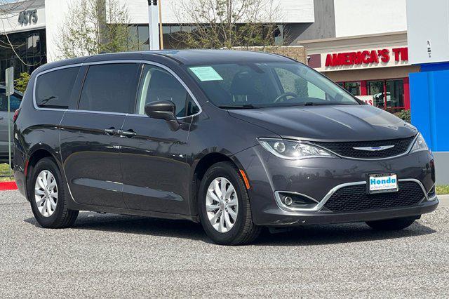 used 2018 Chrysler Pacifica car, priced at $14,081
