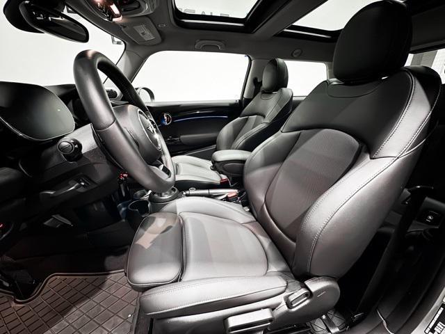 used 2024 MINI Hardtop car, priced at $22,895