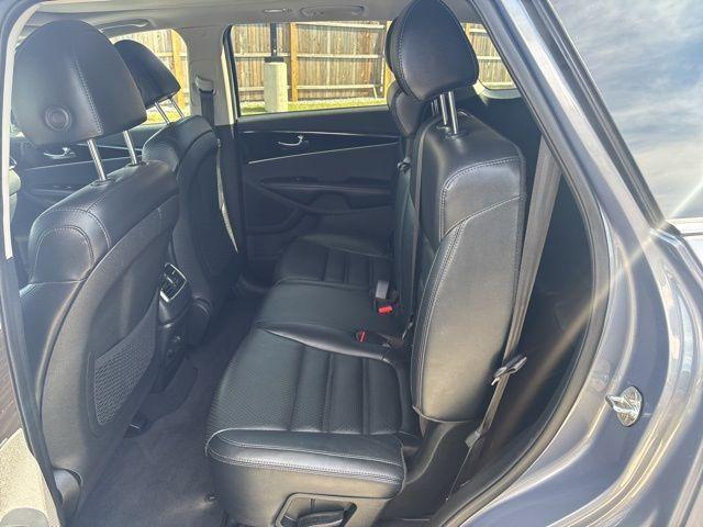 used 2019 Kia Sorento car, priced at $19,988